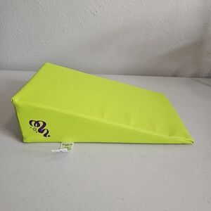 Retired American Girl Doll 2018 McKenna's Gymnastics Green Wedge Read the Desc